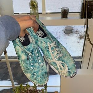 Water Patterned Low-top Vans